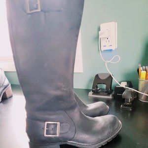 Timberland Knee High Boots – Side Zip